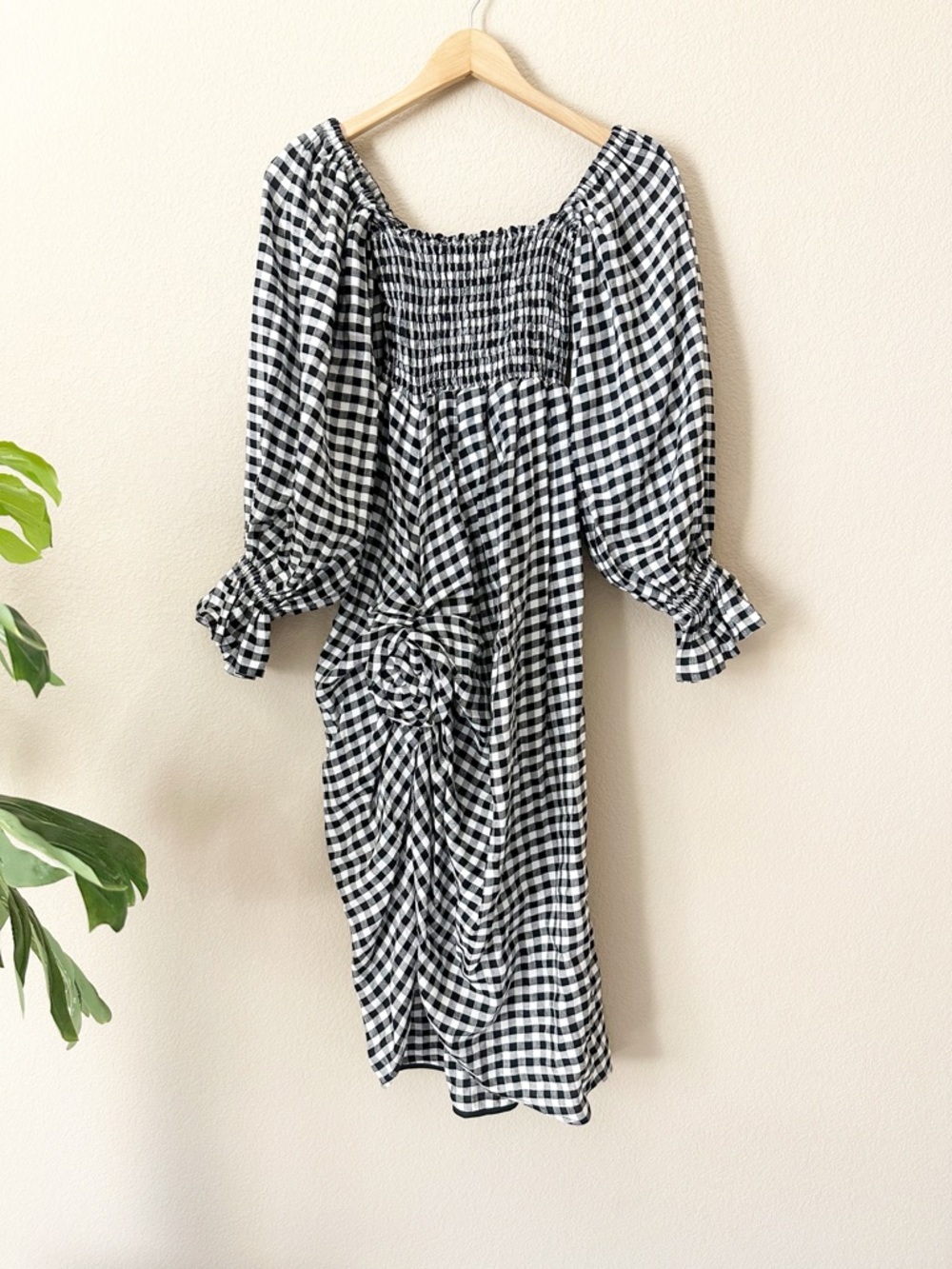 Sleeper Atlanta Linen Dress with Rose Detail in Black Vichy - Picture 2 of 14